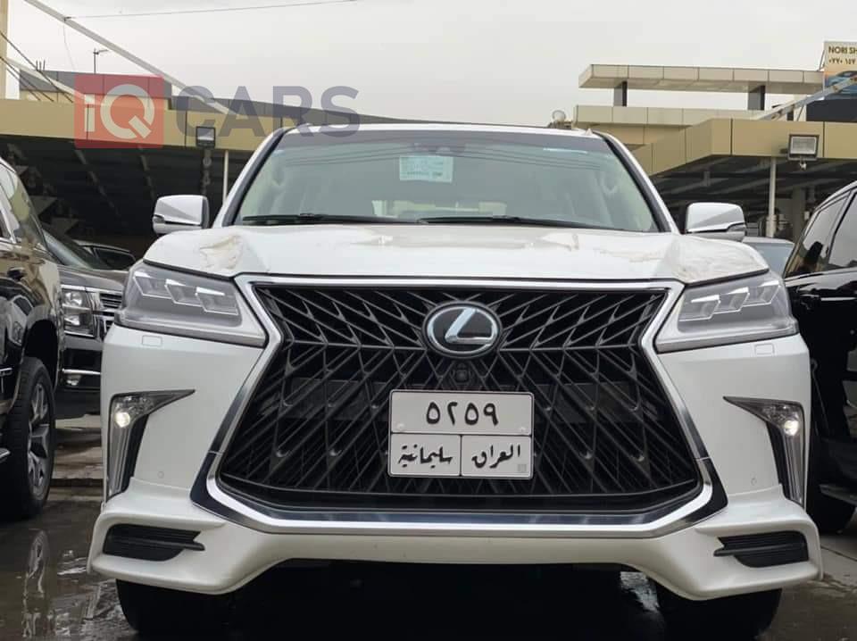 Lexus LX